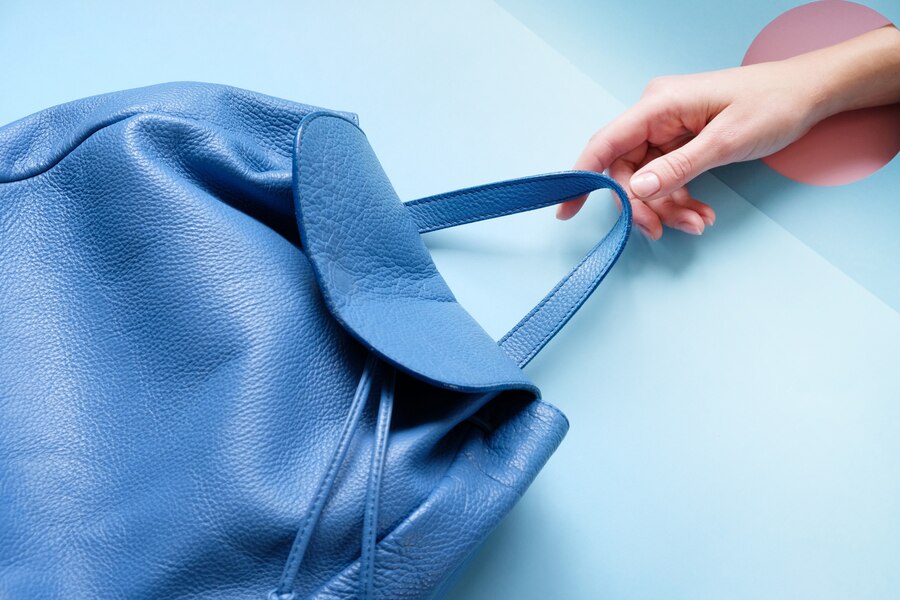 how to fold a longchamp bag