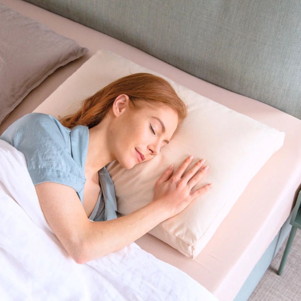 6 Benefits of Buckwheat Pillows