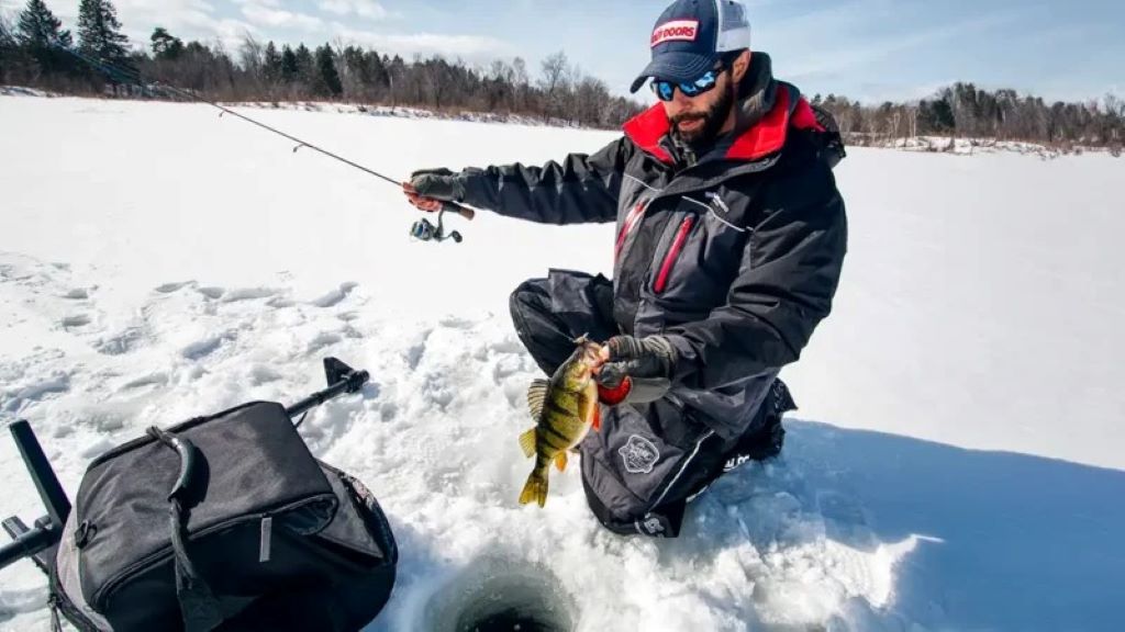 Winter Fishing: 5 Common Mistakes Anglers Make