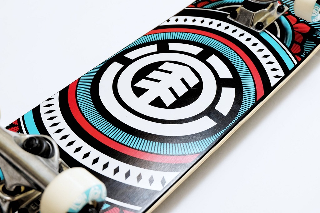 What’s the difference between an Element pro deck and a regular one